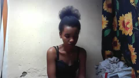 Snapshot of claudiannah chatting on September 24, 2025, 8:01 pm claudianne online show from September 24, 2025, 8:01 pm