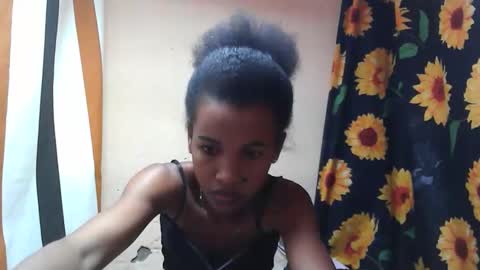 Snapshot of claudiannah chatting on October 13, 2025, 1:33 pm claudianne online show from October 13, 2025, 1:33 pm