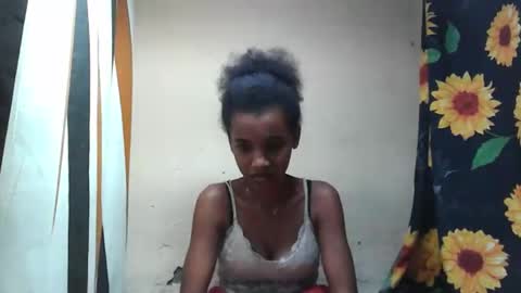 Snapshot of claudiannah chatting on October 24, 2025, 5:59 am claudianne online show from October 24, 2025, 5:59 am