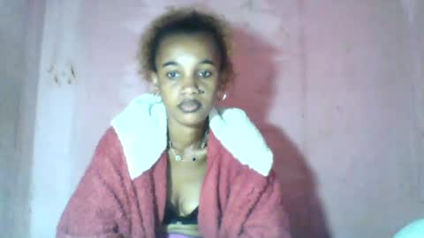 claudianne online show from June 12, 2026, 7:07 am