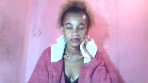 claudianne online show from June 14, 2026, 4:58 am