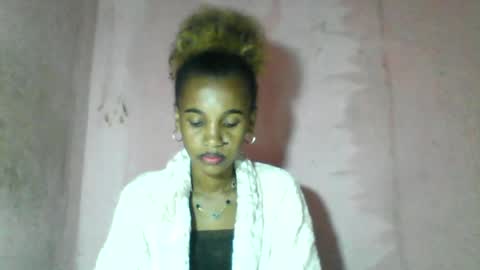 claudianne online show from June 24, 2026, 7:13 pm