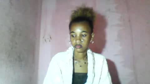 claudianne online show from June 26, 2026, 3:33 am