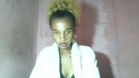 claudianne online show from July 7, 2026, 7:29 pm