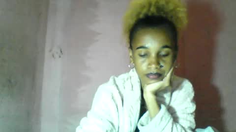 claudianne online show from July 12, 2026, 6:48 am