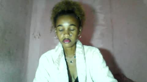 claudianne online show from August 7, 2026, 4:47 am
