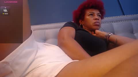 Snapshot of claudyowen chatting on January 16, 2025, 2:51 am Anastasia Owen online show from January 16, 2025, 2:51 am