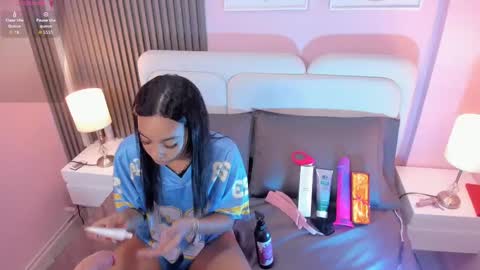 clauwdeen  wolf online show from October 4, 2025, 7:34 pm