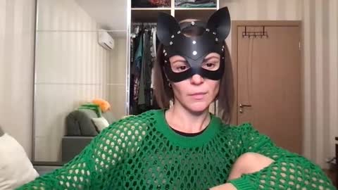 cleo_catra online show from September 30, 2025, 3:39 pm