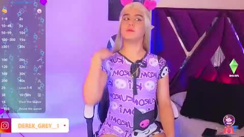 cleopatra online show from September 25, 2025, 3:27 pm