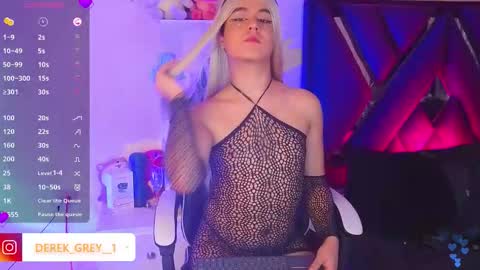 cleopatra online show from October 16, 2025, 4:41 pm