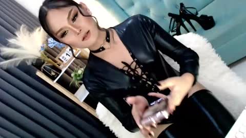 Snapshot of cleofex chatting on February 11, 2025, 5:47 am Cleo online show from February 11, 2025, 5:47 am