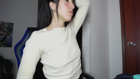  Nicol  online show from December 19, 2024, 5:07 am