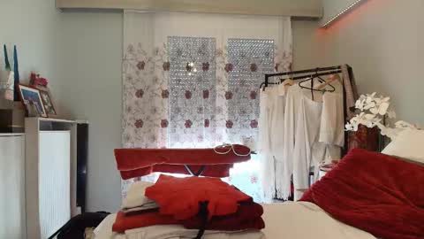 cleopatravodos online show from January 14, 2026, 12:44 pm