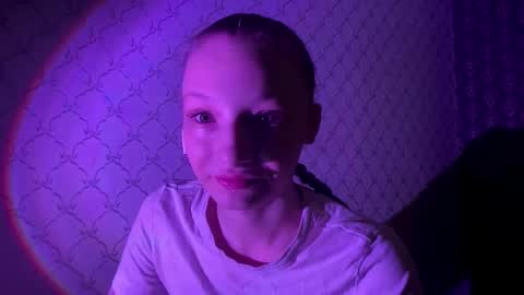 Cleo online show from March 13, 2026, 6:36 pm