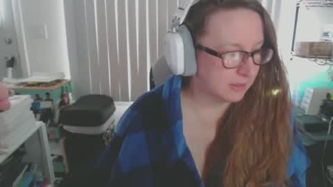 Kate online show from February 12, 2025, 3:49 pm