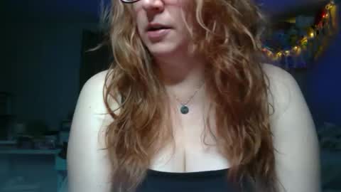 Kate online show from May 18, 2026, 3:35 am