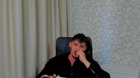 Snapshot of clintmasterss chatting on January 24, 2025, 8:55 am ClintMasterss online show from January 24, 2025, 8:55 am