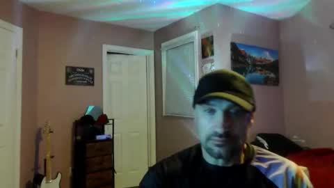 chad online show from May 8, 2026, 2:06 am
