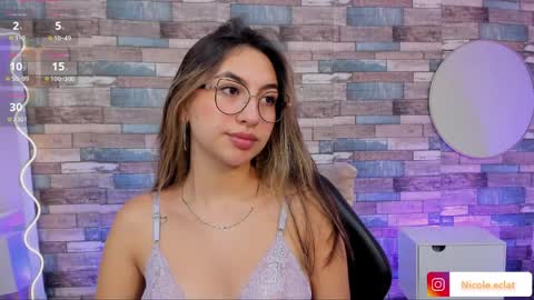 cloe_1tay online show from April 7, 2026, 3:29 am