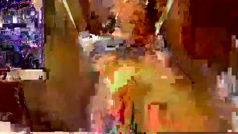 CLOE online show from December 17, 2025, 12:05 am