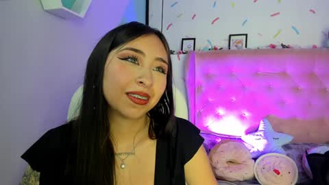 Cloe  online show from January 24, 2025, 9:15 pm