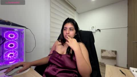 Snapshot of cloe_small08 chatting on March 14, 2026, 11:04 am cloe small online show from March 14, 2026, 11:04 am