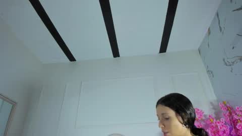 cloedurant online show from September 19, 2025, 8:09 pm