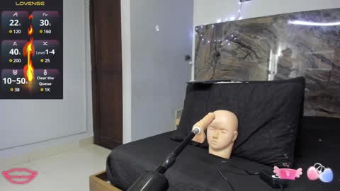 Snapshot of cloee_rabbyt chatting on January 16, 2025, 11:15 am CLOE online show from January 16, 2025, 11:15 am