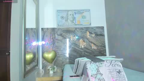 Snapshot of cloee_rabbyt chatting on March 4, 2025, 12:01 pm CLOE online show from March 4, 2025, 12:01 pm