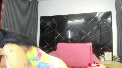 Snapshot of cloee_rabbyt chatting on October 2, 2025, 11:17 am CLOE online show from October 2, 2025, 11:17 am