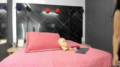 CLOE online show from January 17, 2026, 11:15 am