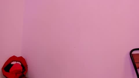 cloe online show from November 25, 2025, 5:13 pm