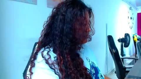 Cloe Stron online show from February 19, 2026, 3:08 pm