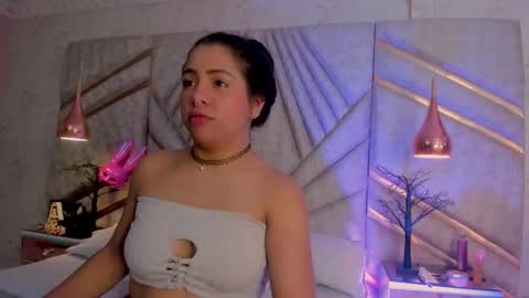 Snapshot of clohebell chatting on March 3, 2026, 1:39 pm Clohe the wonder online show from March 3, 2026, 1:39 pm