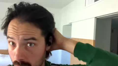 Snapshot of clopclop01 chatting on October 31, 2025, 11:17 pm clopclop01 online show from October 31, 2025, 11:17 pm