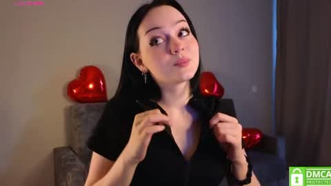 Ellie online show from July 20, 2026, 3:10 am