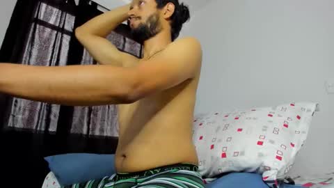 Snapshot of cloudy_pigdude chatting on October 2, 2025, 6:26 pm CRISTIAN online show from October 2, 2025, 6:26 pm