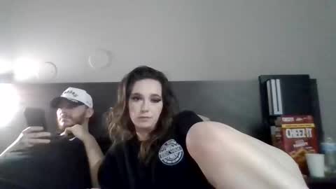 tallhungandcloudy online show from April 29, 2026, 4:27 am