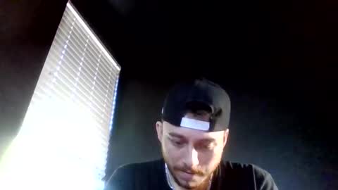 tallhungandcloudy online show from May 11, 2026, 1:22 am