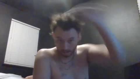 Snapshot of cloudyydayzz chatting on June 30, 2026, 5:19 am tallhungandcloudy online show from June 30, 2026, 5:19 am