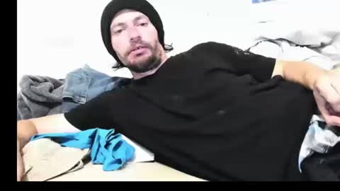 cloudyystarr666 online show from October 17, 2025, 10:07 am