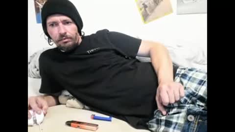 cloudyystarr666 online show from October 21, 2025, 5:52 am