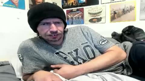 cloudyystarr666 online show from November 8, 2025, 10:26 am