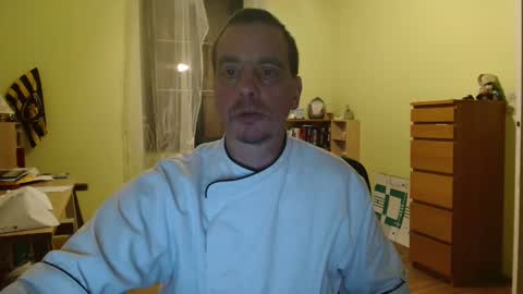 Snapshot of clouplefun chatting on December 13, 2024, 5:05 am clouplefun online show from December 13, 2024, 5:05 am