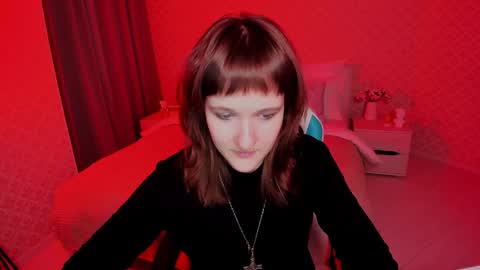  Clover  follow me  online show from December 15, 2024, 6:59 pm
