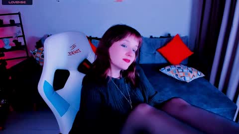  Clover  follow me  online show from January 3, 2025, 7:07 pm
