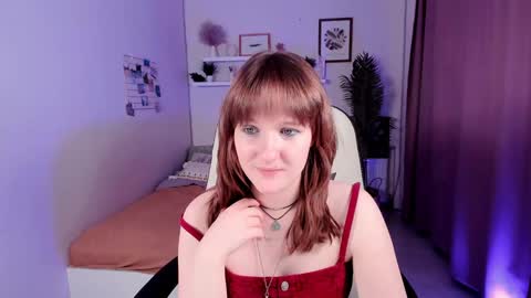  Clover  follow me  online show from February 6, 2025, 5:19 pm