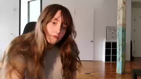 Clover online show from March 18, 2026, 4:32 pm