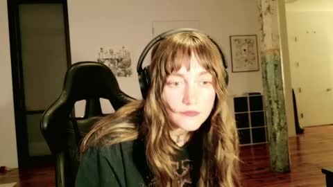 Clover online show from June 6, 2026, 6:18 am